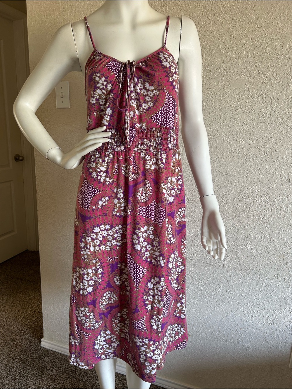 Floral Tie-Front Slip Dress in Berry Pink size size S